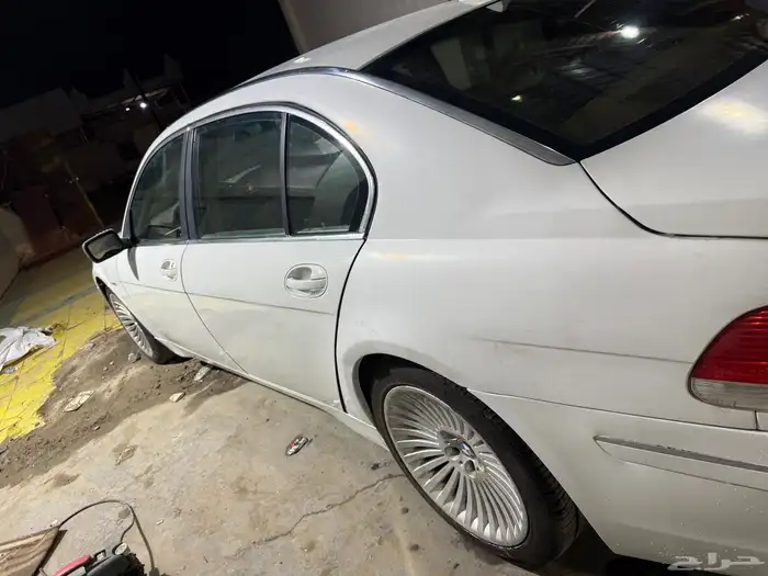 للبيع بي أم 2005 5