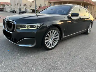 بي ام دبليو ( 730 LI ) الموديل 2021 ممشى قليل شبه جديد 0