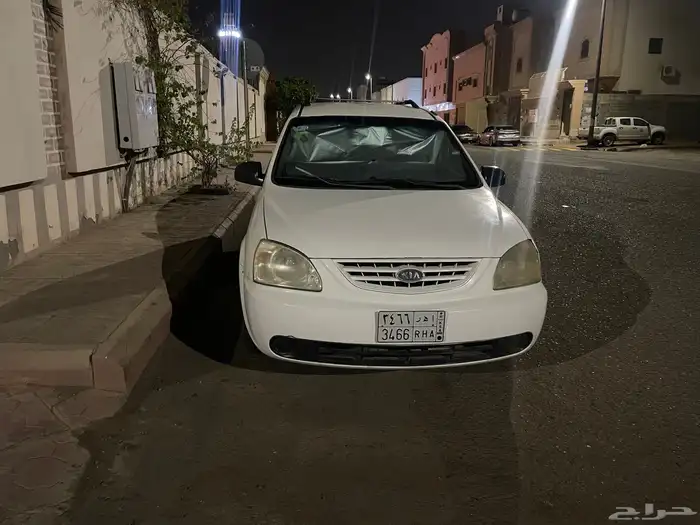 كيا كارنيز نظيف 2004 1