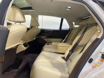 لكزس LS350 2018 بحالة نظيفة جدا 15