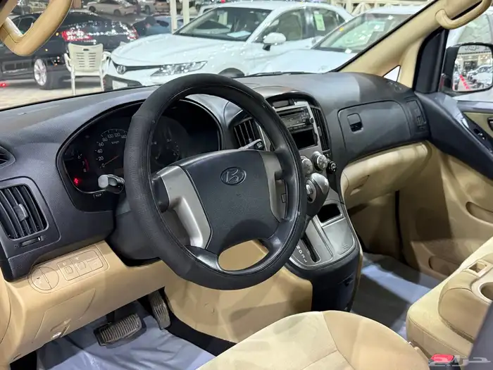 هونداي H1 2015 4