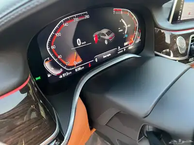بي ام دبليو ( 730 LI ) الموديل 2021 ممشى قليل شبه جديد 34