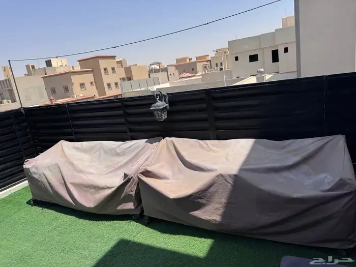 جلسات حديد مع الغطاء حقها وكذلك جهاز رذاذ مع التايمر التحكم 0