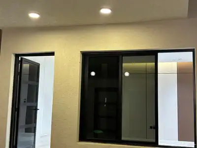 للبيع فيلا مختصره وراقيه بموقع قريب من العثيم بارك 3