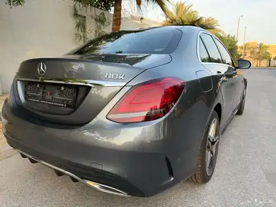 مرسيدس ( C200 ) الموديل 2020 ممشى قليل شبه جديده 48