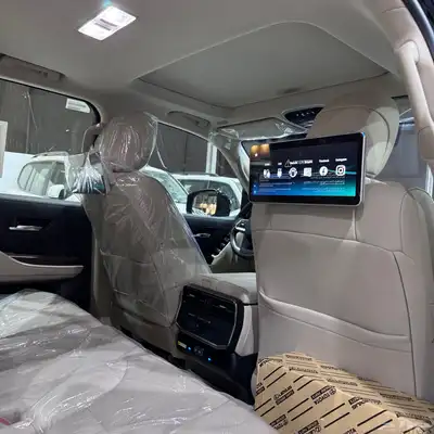 لاند كروزر Gxr L4 2025 20