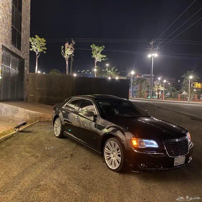 كرايزلر 6سرندل 2011 C300 هيمي فل 1