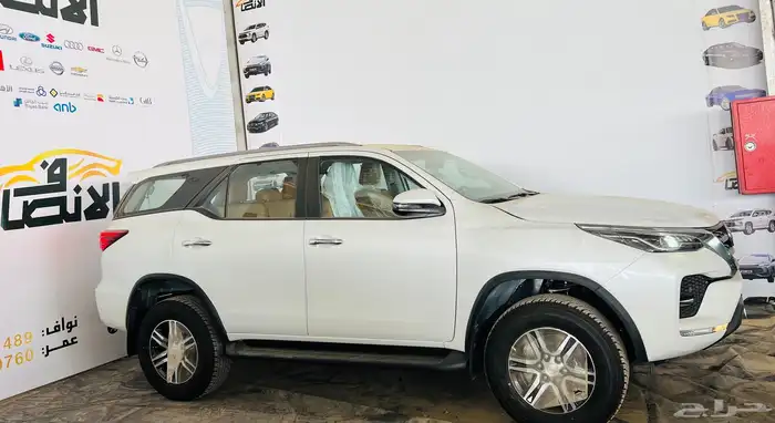 تويوتا فورتشنر VX1 بنزين 2025 1