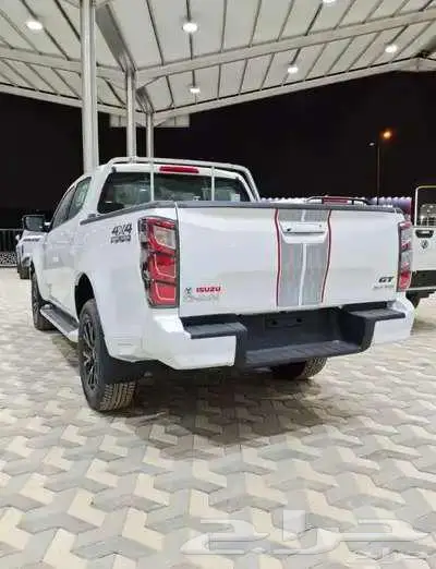 ايسوزو ديماكس GT 2025 1