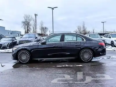 2025 Mercedes-Benz E450 4MATIC Sedan 2