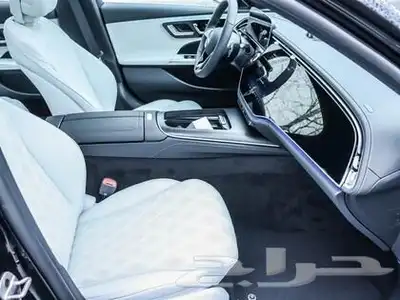 2025 Mercedes-Benz E450 4MATIC Sedan 10