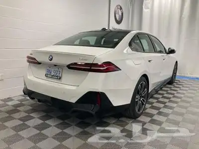 2024 BMW 530 i xDrive 8