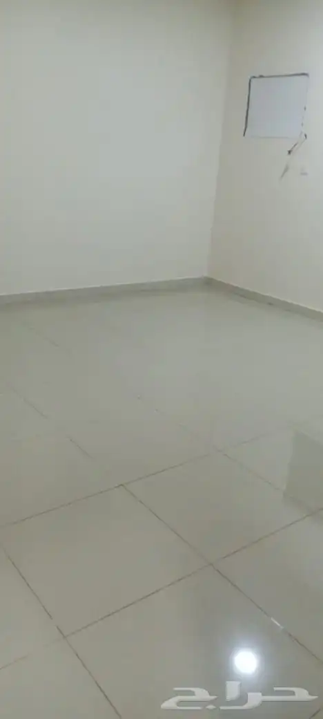 للبيع شقه مميزه في حي بدر الرياض 8