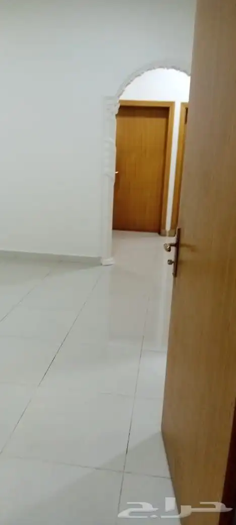 للبيع شقه مميزه في حي بدر الرياض 7