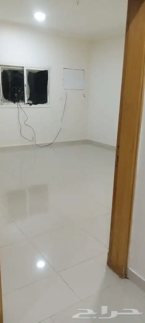 للبيع شقه مميزه في حي بدر الرياض 4