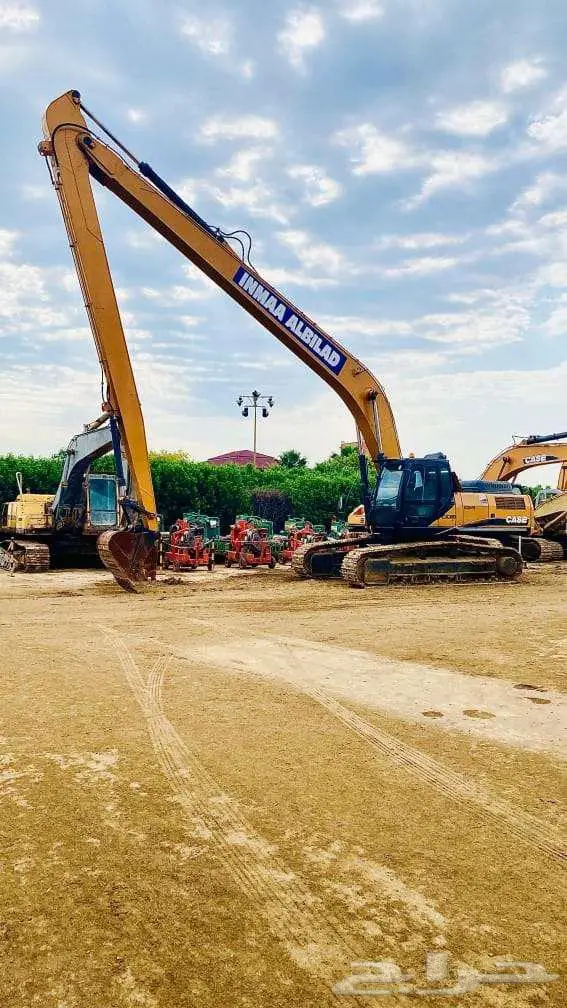 Long Boom Excavator and Heavy Equipment for Rent 1