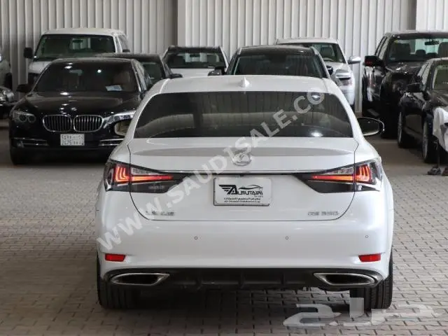 لكزس Gs350 ممشى قليل 0