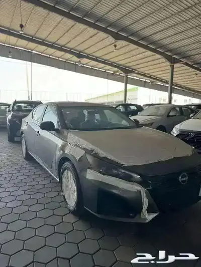 نيسان التيما ستاندر 2025 4