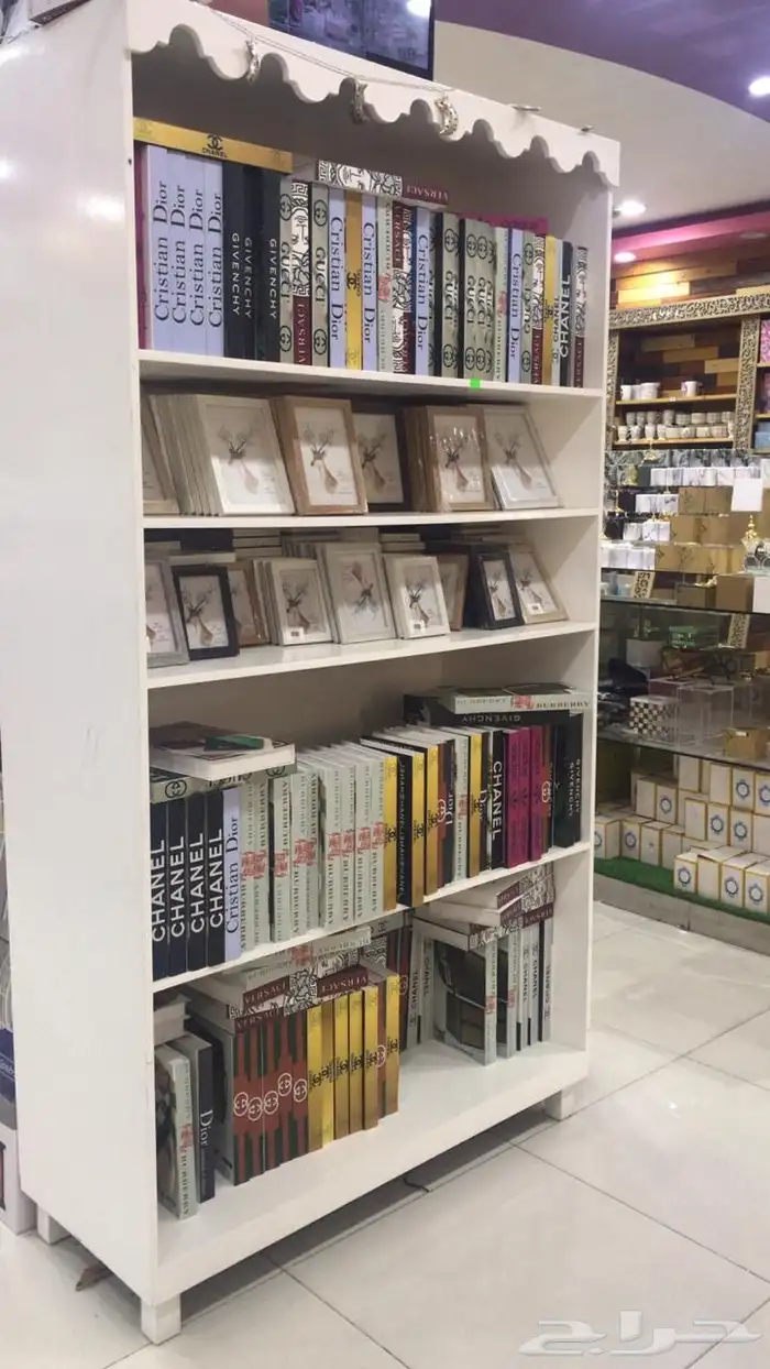بضاعة محلات تخفيضات و غالي للبيع العاجل بسعر ربع التكلفة 95
