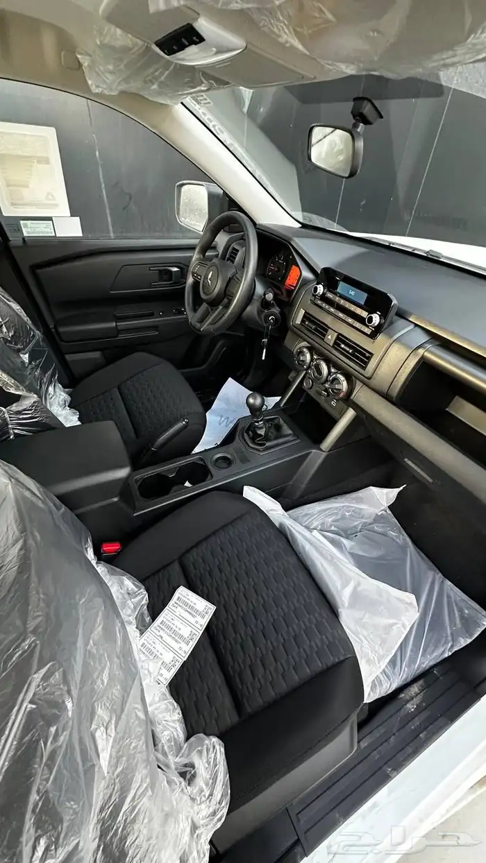 ميتسوبيشي L200 غمارة ديزل 2024 لدى شركة عبدالمجيد الخضر 8