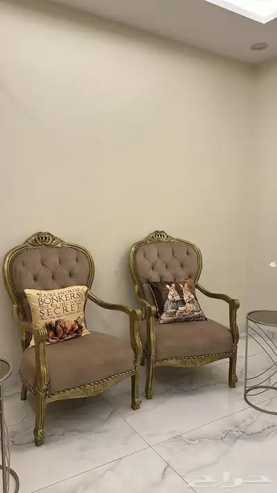 عندي كنب مجلس نظيف 1