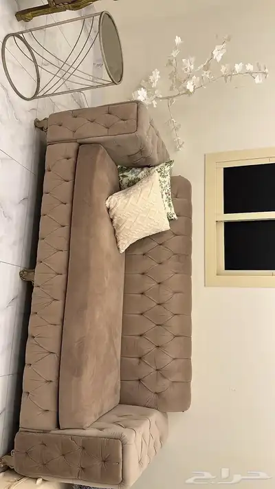 عندي كنب مجلس نظيف 0