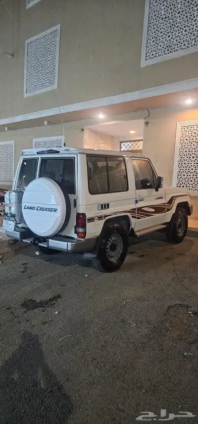 جيب بريمي ربع نطيف 2014 1