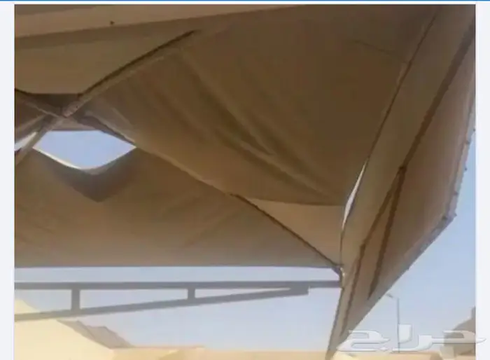 حديد مضله نظيف مع شراع فيه قطع 0
