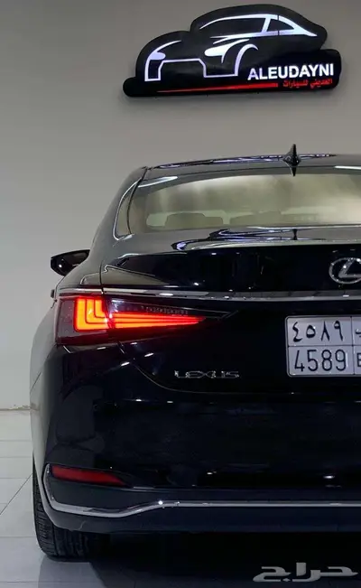 لكزس ES250 2023 4