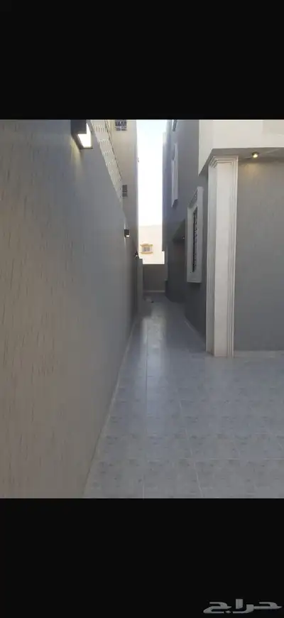 الرصراص 2 بجوار حديقة أبو بكر دور مستقل وروف 9