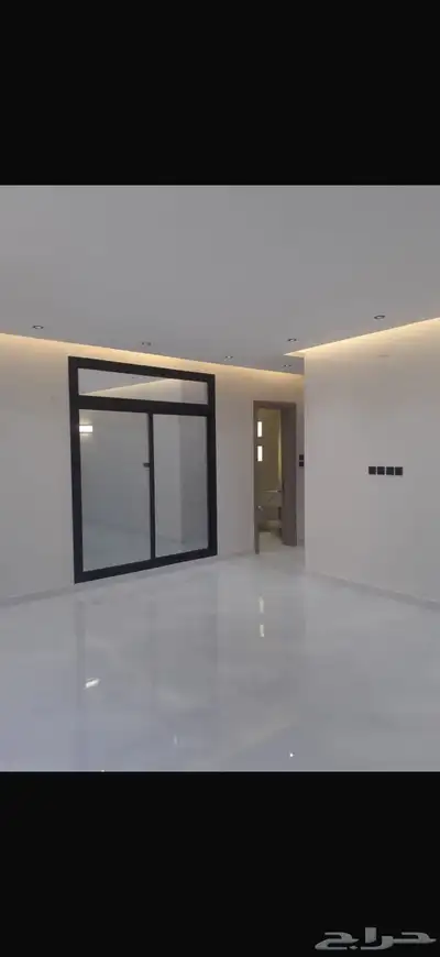الرصراص 2 بجوار حديقة أبو بكر دور مستقل وروف 17