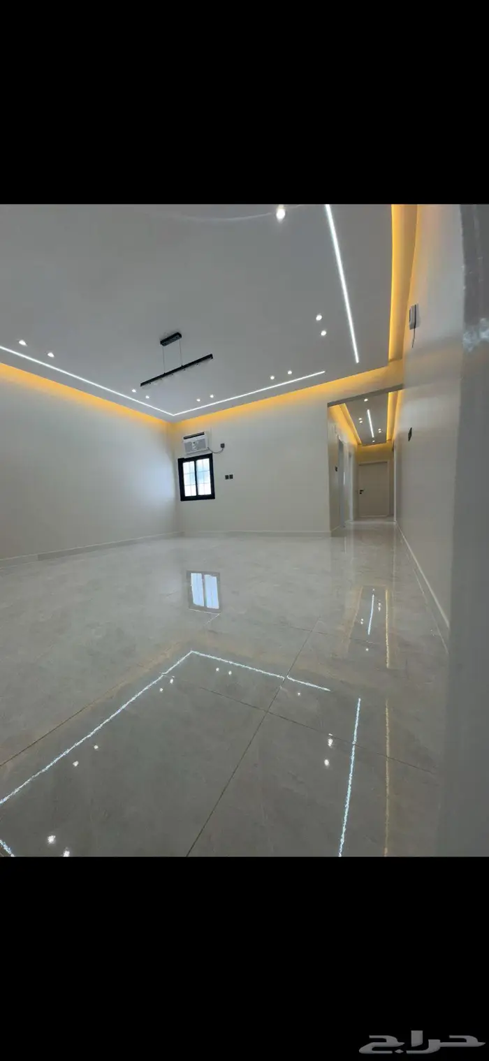 ملحق مع سطح جديد 3