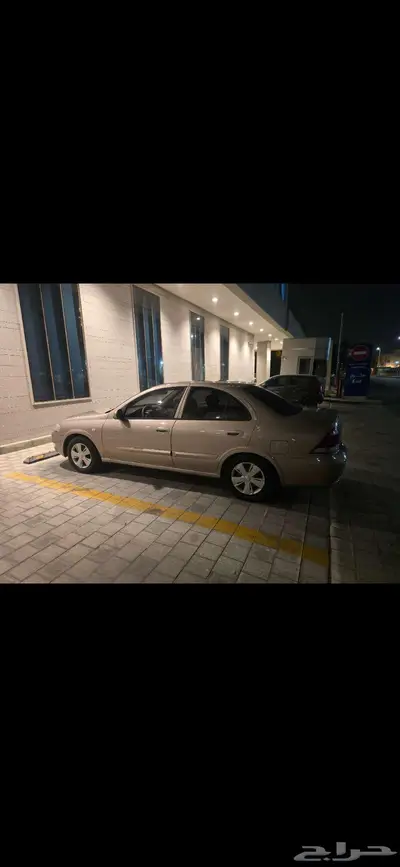 نيسان صني 2010 للبيع 8