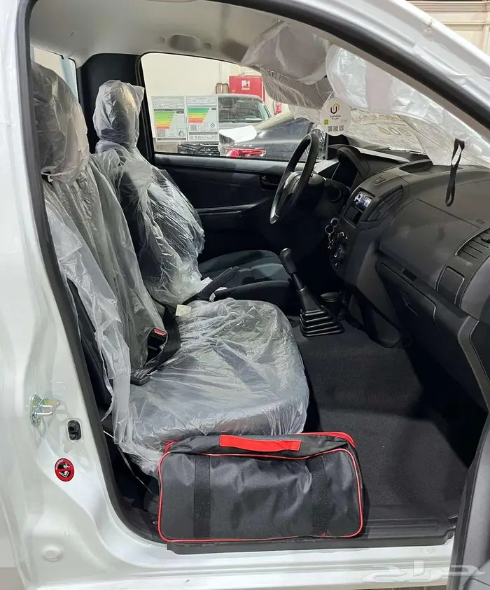 ايسوزو دي ماكس 1.9 غماره جوانب 2025 للشركات والمؤسسات 8