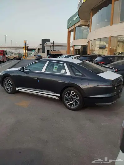 هيونداي ازيرا كلاسيك 2025 سعودي ( رمادي لامع ) 5