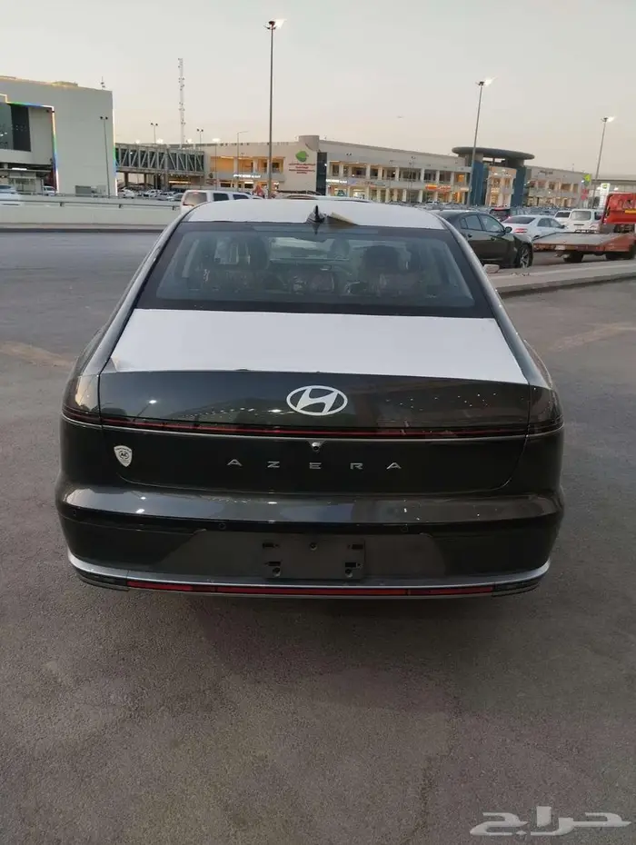 هيونداي ازيرا كلاسيك 2025 سعودي ( رمادي لامع ) 3