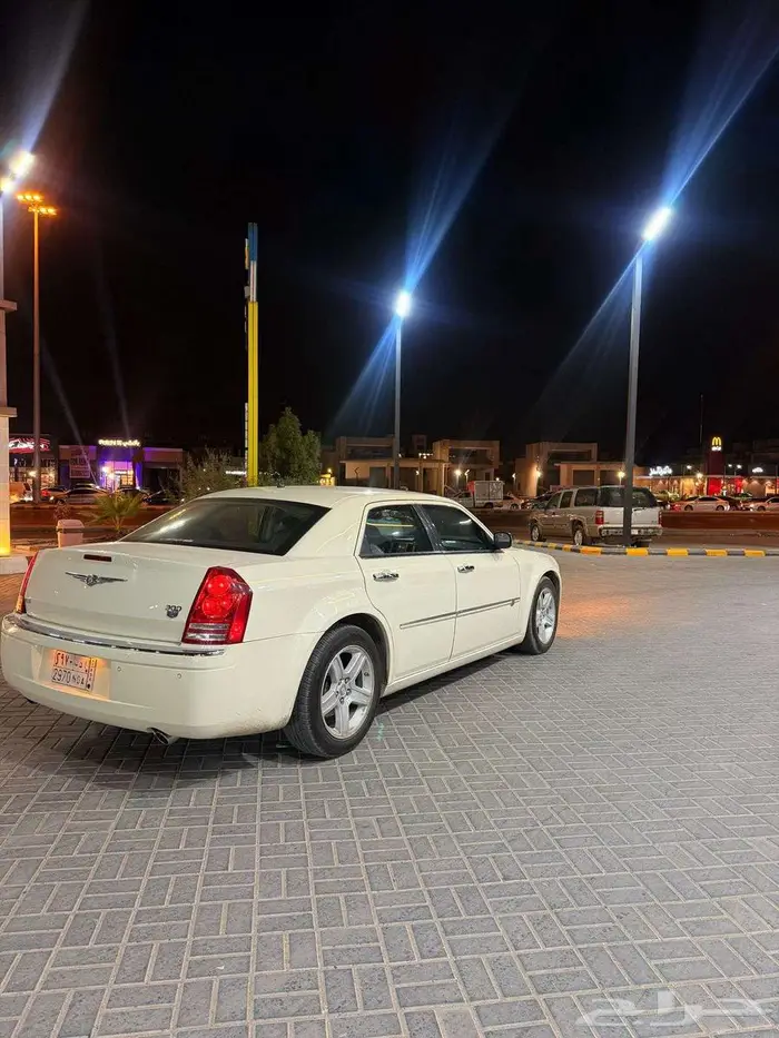 كرايسلر 2008 فل كامل هيمي 43