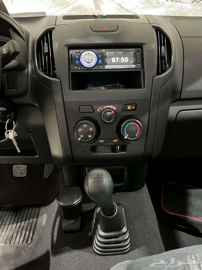 ايسوزو دي ماكس 1.9 غماره جوانب 2025 للشركات والمؤسسات 7