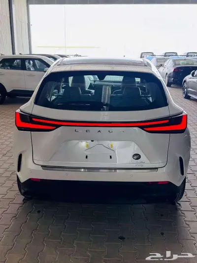 ليكزس NX 350 AA موديل 2025 ب 207000 ريال 8