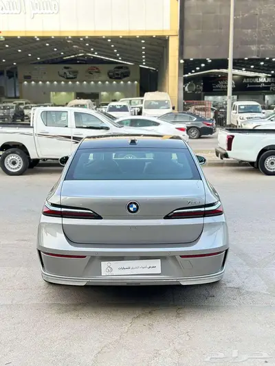 بي ام دبليوا 735Li موديل 2023 5