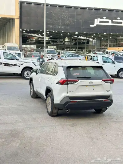تويوتا راف فور 2024 بدون دبل 4