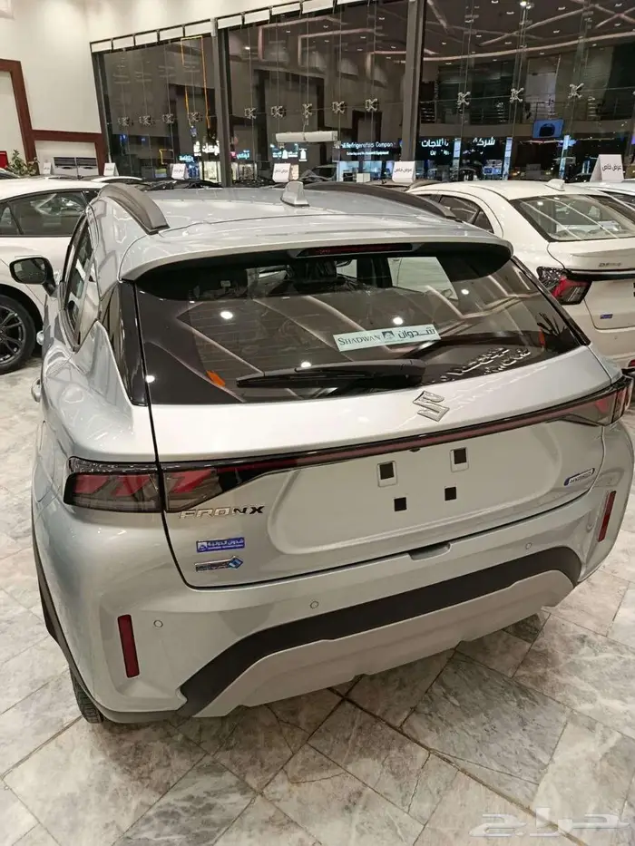 سوزوكي فرونكس GLX و GL 2025 2