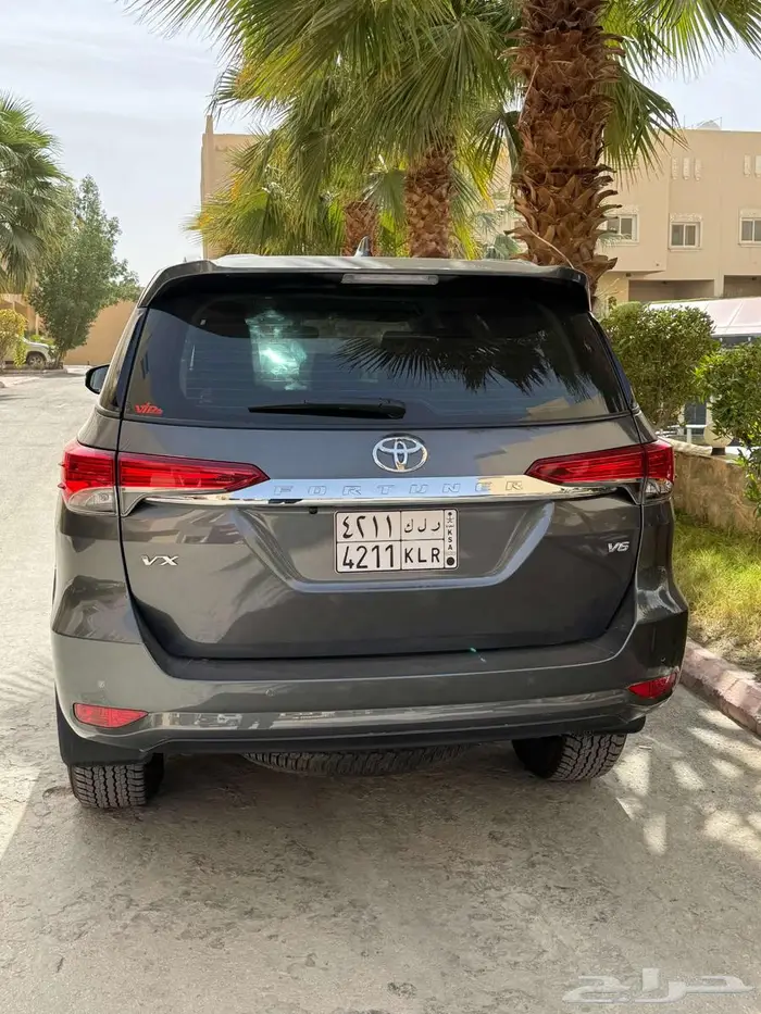 وكالة تويوتا فورشنر VX1 موديل2024 ممشى قليل 2