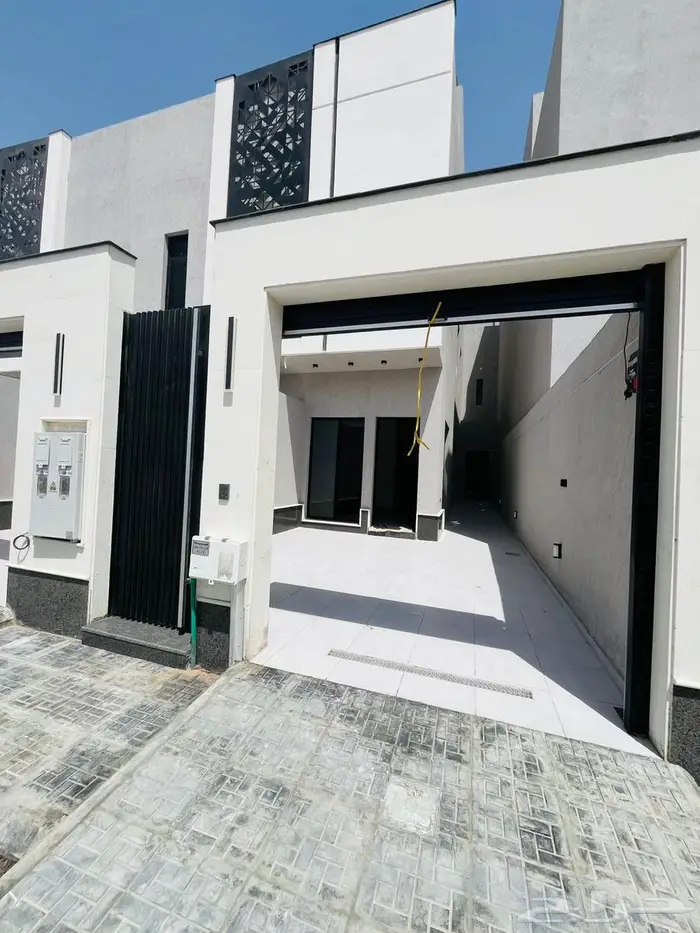 للبيع تاون هاوس ارضي في الرياض حي الجنادرية   عرض رقم H1180 0