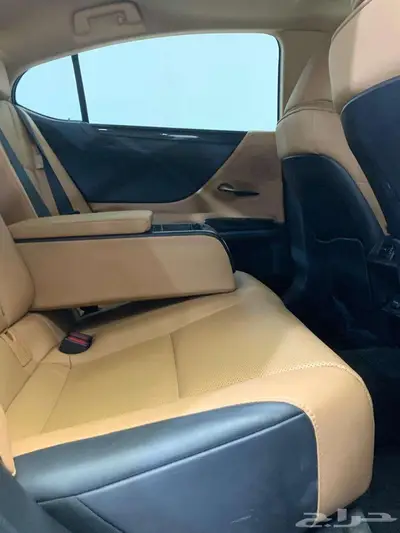 لكزس ES250 2023 24