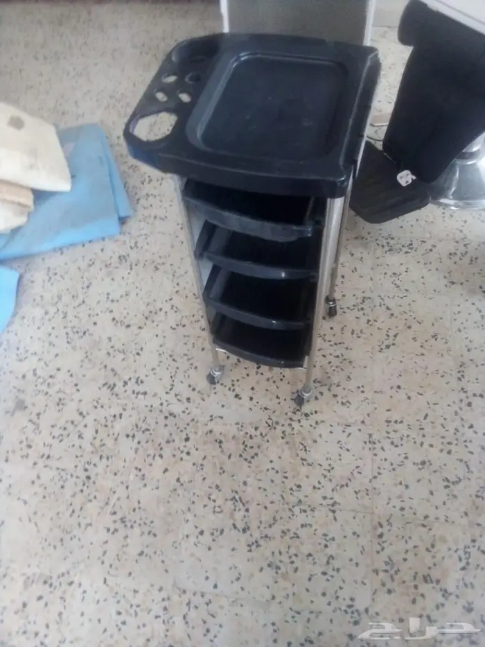 ادوات محل حلاقه للبيع 1