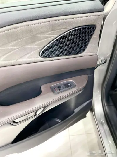 لكزس ( RX 350 BB ) موديل 2025 أقل الأسعار 24