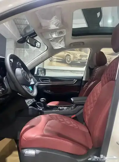 ام جى RX8 كاش وتمويل 11