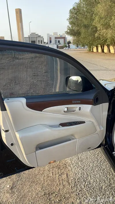 لكزس Ls460L 19