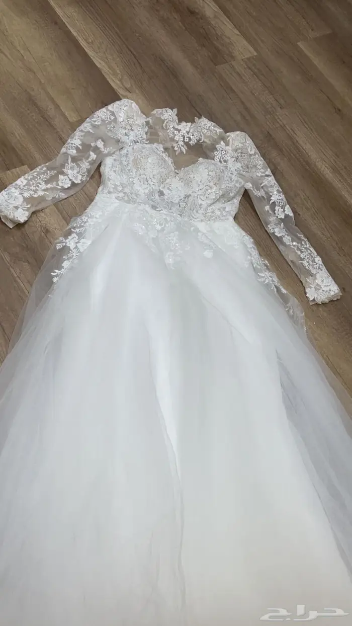 فستان عروسه مع الطرحه 0